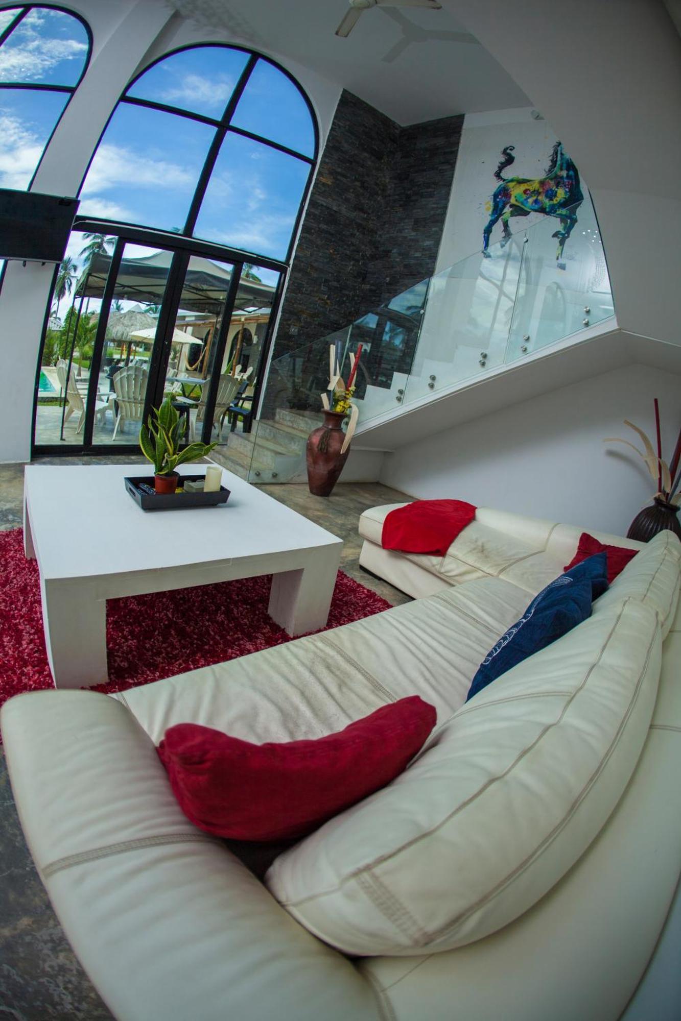 Show Pony Beach Resort And Suites Las Lajas  Extérieur photo
