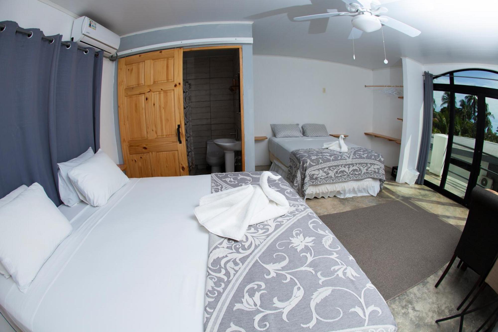 Show Pony Beach Resort And Suites Las Lajas  Extérieur photo