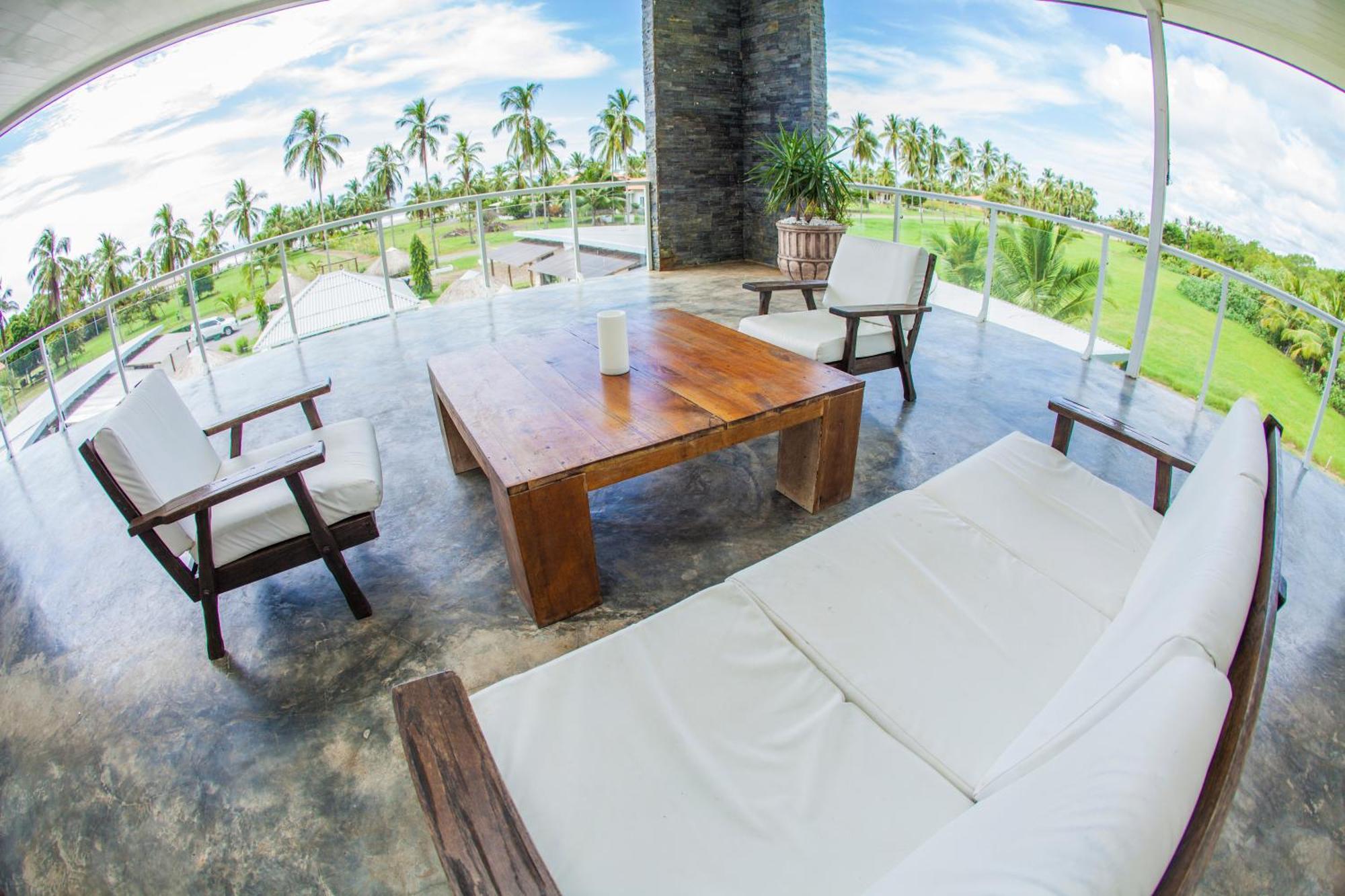 Show Pony Beach Resort And Suites Las Lajas  Extérieur photo