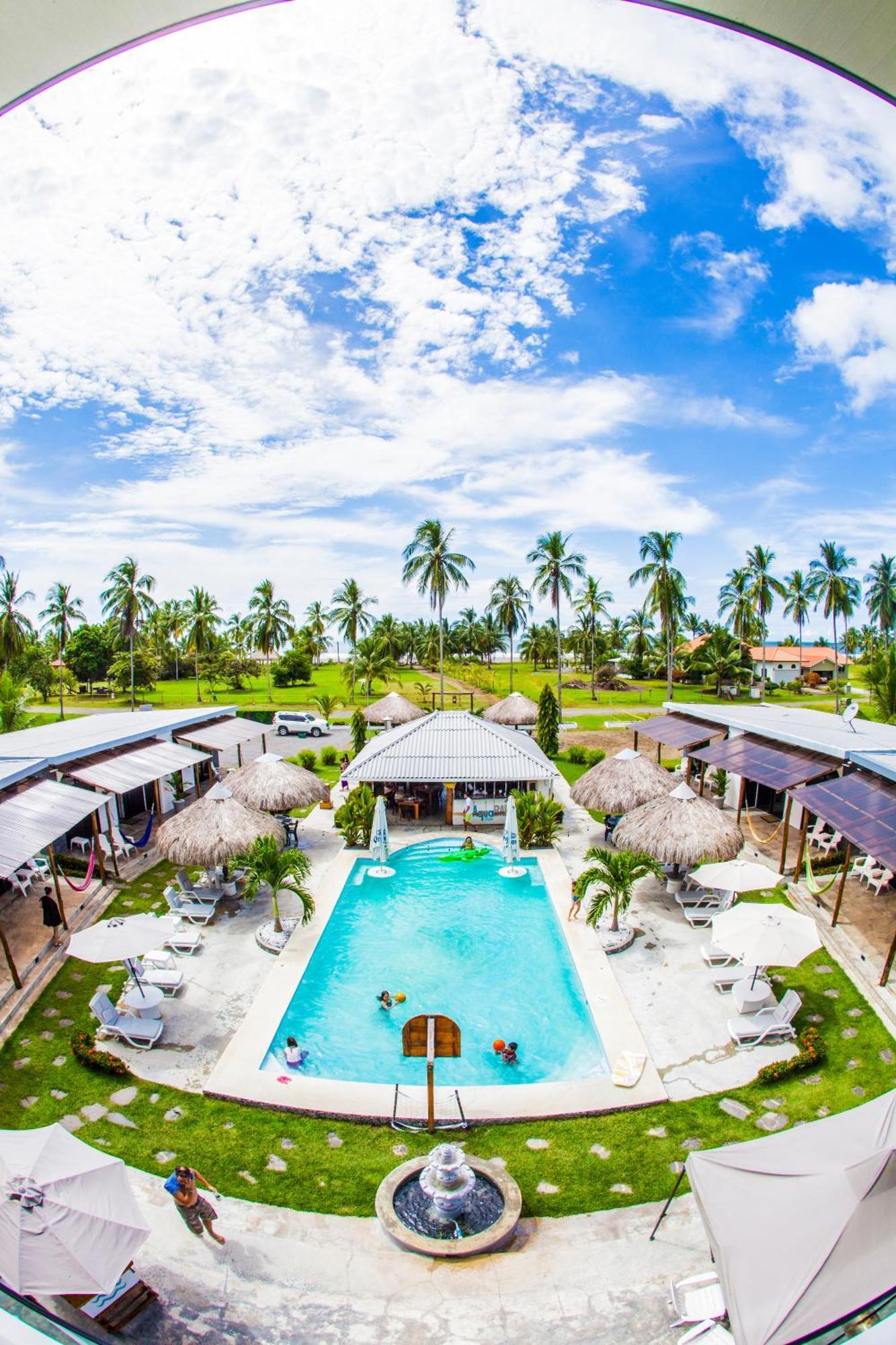 Show Pony Beach Resort And Suites Las Lajas  Extérieur photo